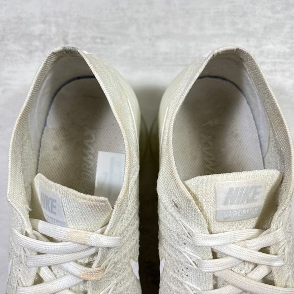 Nike Air Vapormax Flyknit Running Shoes - Women's Size 9.5 - Picture 8 of 10